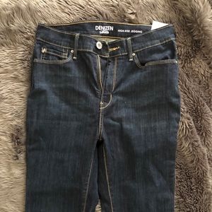 Levi jeans